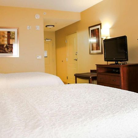Hampton Inn Matamoras Екстер'єр фото
