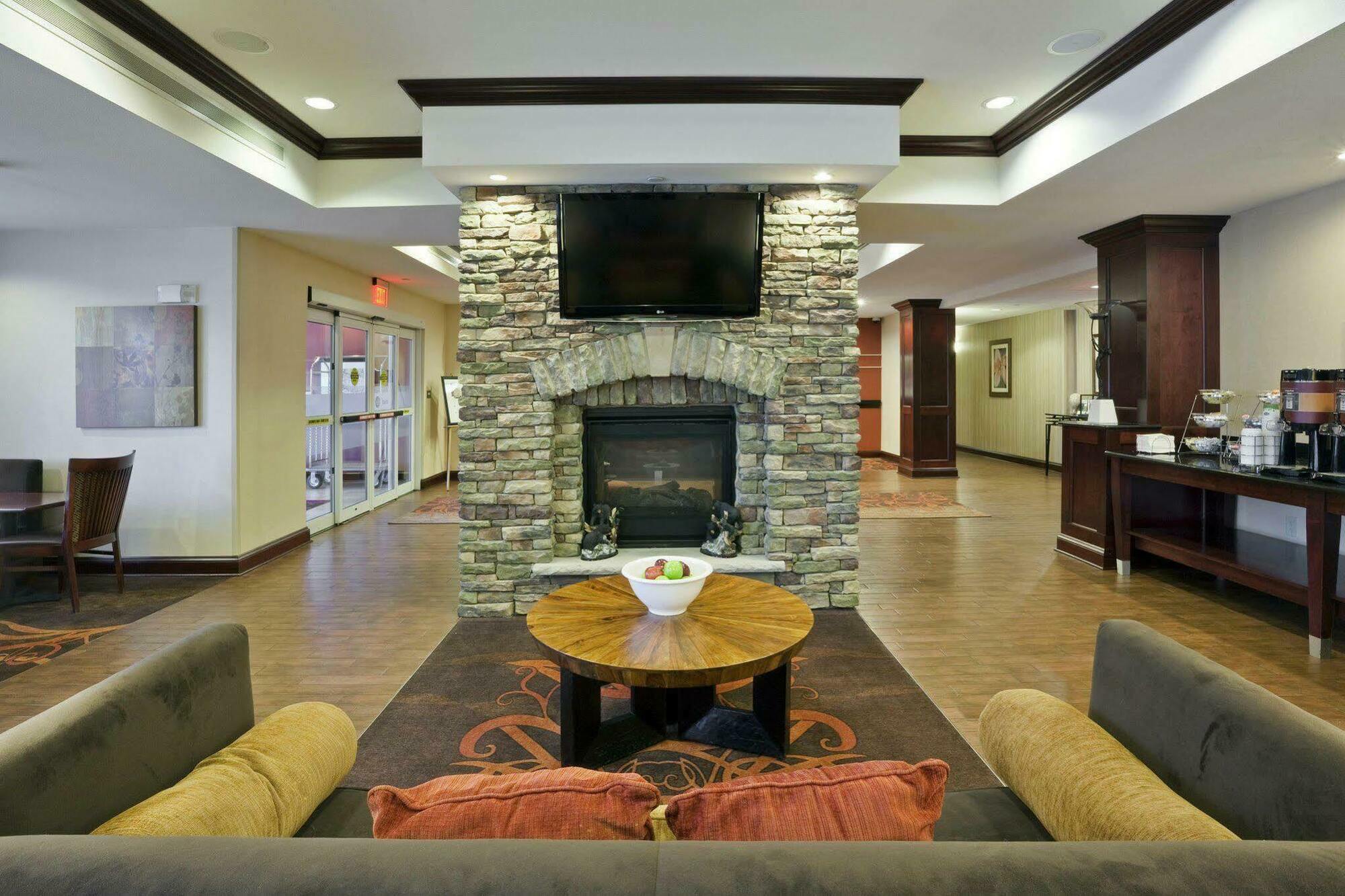 Hampton Inn Matamoras Екстер'єр фото